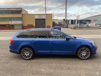 Usado Skoda Octavia Style 150 CV (110 kW) 2017 Azul Familiar