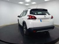 Usado Peugeot 2008 Allure 110 CV (80 kW) 2018 Blanco SUV