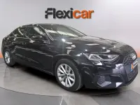 Begagnad Audi A3 Premium 110 HK (80 kW) 2021 Svart Sedan