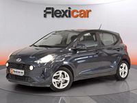 Usado Hyundai i10 67 CV (49 kW) 2022 Gris Utilitario