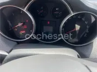 Usado Chevrolet Cruze LS 125 CV (91 kW) 2010 Rojo Berlina
