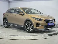 Usado Kia XCeed 141 CV (103 kW) 2022 Marrón SUV