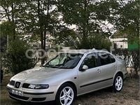 Usado Seat Toledo Stella 110 CV (80 kW) 2004 Beige Berlina