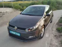 Usado VW Polo 79 CV (58 kW) 2014 Negro Utilitario