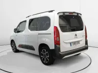 Usado Citroën Berlingo Shine 102 CV (75 kW) 2021 Blanco Monovolumen