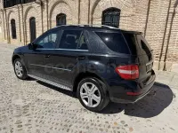 Usado Mercedes ML320 224 CV (164 kW) 2009 Negro SUV