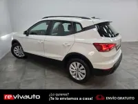 Usado Seat Arona Style Plus 110 CV (80 kW) 2022 Blanco SUV