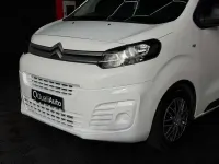 Usado Citroën Spacetourer Feel 120 CV (88 kW) 2018 Blanco Monovolumen