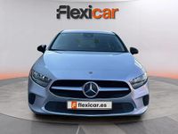 Usado Mercedes A180 116 CV (85 kW) 2019 Gris Berlina