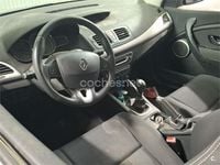 Usado Renault Mégane Dynamique 110 CV (80 kW) 2010 Gris / plata Berlina
