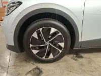 Usado VW ID.4 Pro 210 kW (286 CV) 2025 Plateado SUV