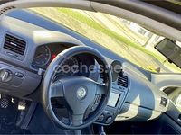 Usado VW Golf IV 102 CV (75 kW) 2005 Negro Berlina