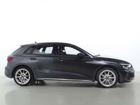 Usado Audi A3 Sportback S-Line 116 CV (85 kW) 2023 Gris Utilitario