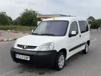 Usado Peugeot Partner Tepee 90 CV (66 kW) 2009 Blanco Monovolumen