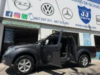 Usado Nissan Navara SE 190 CV (139 kW) 2014 Gris Pickup/Camioneta