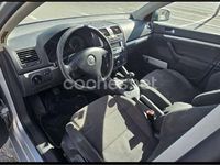 Usado VW Jetta Trendline 105 CV (77 kW) 2007 Gris / plata Berlina