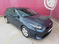 Usado Kia Ceed 100 CV (73 kW) 2021 Blanco Utilitario
