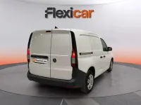 Usado VW Caddy 102 CV (75 kW) 2024 Blanco Monovolumen