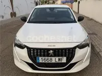 Usado Peugeot 208 Active 100 CV (73 kW) 2022 Blanco Utilitario