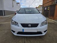 Usado Seat Leon Reference 105 CV (77 kW) 2013 Blanco Berlina