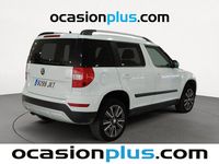 Usado Skoda Yeti 110 CV (80 kW) 2015 Blanco SUV
