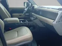 Usado Land Rover Defender SE 249 CV (183 kW) 2023 Verde SUV