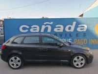Usado Audi A3 Sportback Ambiente 140 CV (102 kW) 2005 Negro Utilitario