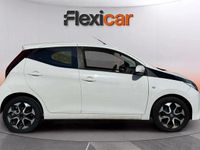 Usado Toyota Aygo X-play 72 CV (52 kW) 2019 Blanco Utilitario