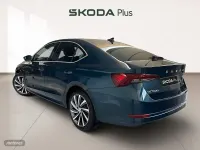 Usado Skoda Octavia Selection 150 CV (110 kW) 2023 Azul Berlina