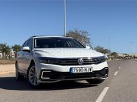 Begagnad VW Passat GTE 218 HK (160 kW) 2020 Vit Kombi