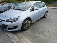Usado Opel Astra Selective 110 CV (80 kW) 2014 Azul Berlina