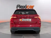 Usado Skoda Kamiq 110 CV (80 kW) 2024 Rojo SUV