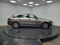 Usado Mercedes CLA200 136 CV (100 kW) 2020 Gris / plata Coupe