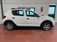 Usado Dacia Sandero Comfort 95 CV (69 kW) 2020 Blanco Utilitario