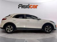 Usado Kia XCeed 120 CV (88 kW) 2023 Blanco SUV