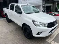 Usado Toyota HiLux 150 CV (110 kW) 2022 Blanco Pickup/Camioneta