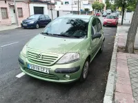 Usado Citroën C3 110 CV (80 kW) 2003 Verde Berlina