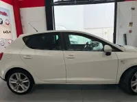 Usado Seat Ibiza 105 CV (77 kW) 2009 Blanco Berlina