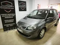 Usado Renault Scénic II Dynamique 111 CV (81 kW) 2008 Gris / plata Monovolumen