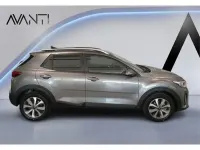 Usado Kia Stonic 100 CV (73 kW) 2025 Gris SUV
