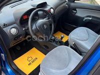 Usado Citroën C3 75 CV (55 kW) 2003 Azul Berlina