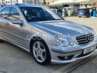 Usado Mercedes C320 Elegance 224 CV (164 kW) 2005 Gris / plata Berlina