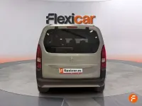 Usado Peugeot Rifter GT 101 CV (74 kW) 2023 Gris Monovolumen
