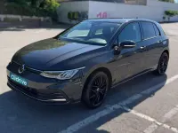 Usado VW Golf VIII 110 CV (80 kW) 2021 Gris Berlina
