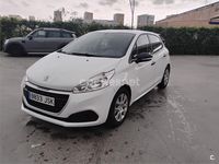 Begagnad Peugeot 208 Access 75 HK (55 kW) 2016 Vit Halvkombi