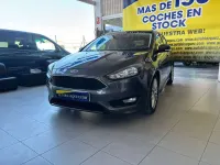 Usado Ford Focus Sport 125 CV (91 kW) 2016 Gris Utilitario