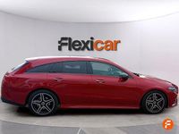 Usado Mercedes CLA220 Shooting Brake 190 CV (139 kW) 2023 Rojo Familiar