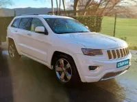 Usado Jeep Grand Cherokee Overland 250 CV (183 kW) 2014 Blanco SUV