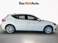 Usado Seat Leon Style 115 CV (84 kW) 2023 Blanco Berlina