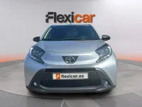 Usado Toyota Aygo X Play 72 CV (52 kW) 2023 Gris SUV